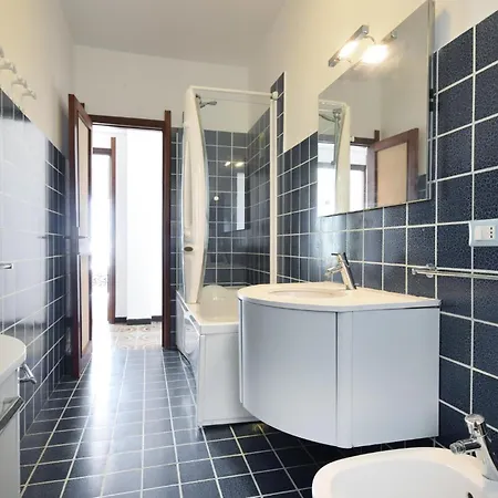Amazing In With Kitchen Appartement