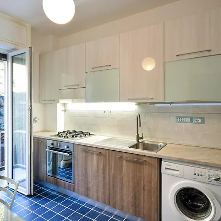 Amazing In With Kitchen شقة *